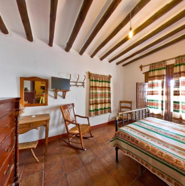 Posada De Jose Mª El Tempranillo Alameda Bagian luar foto