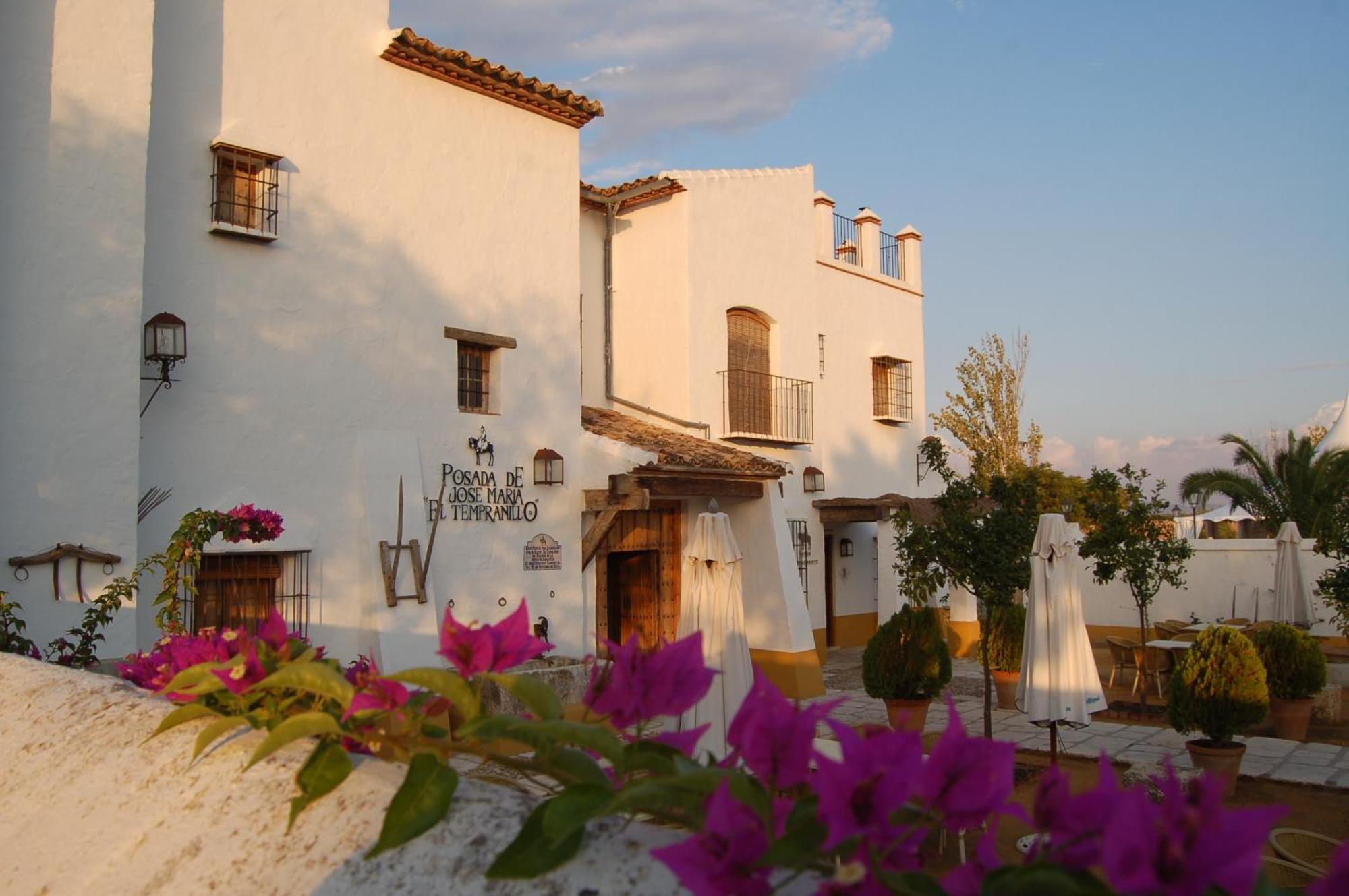 Posada De Jose Mª El Tempranillo Alameda Bagian luar foto